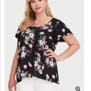 Torrid flutter sleeve georgette blouse